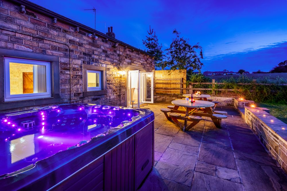 The Luxury Cottage self catering cottage for hen parties in Yorkshire ...